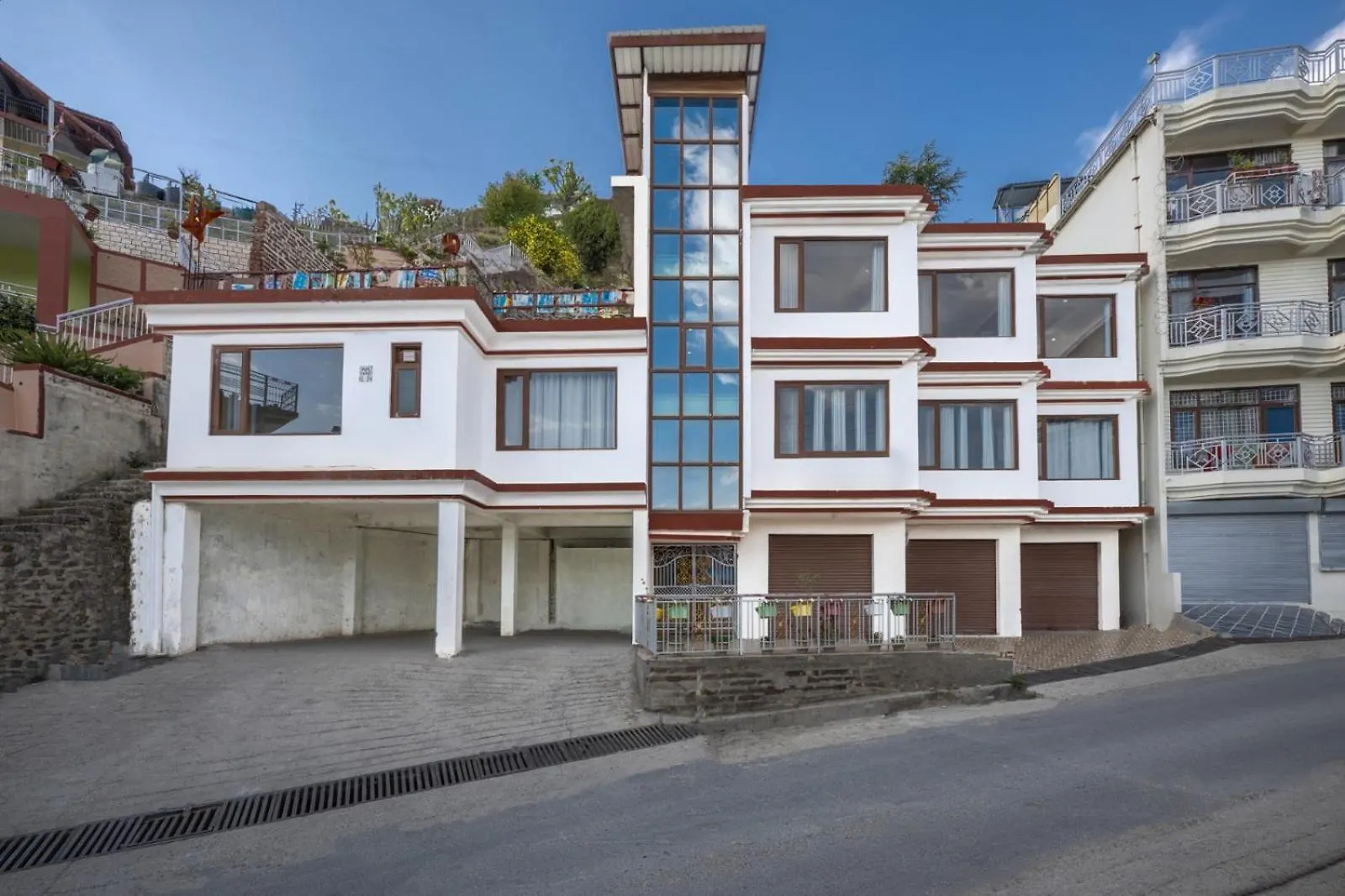 Hotel Charming Hills By Him Haults Hospitality Шимла